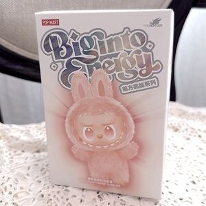 Pop Mart Monsters Labubu - Big Into Energy (Blind Box)